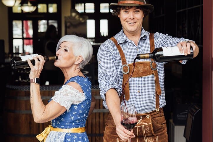 Leavenworth Sip & Stroll: A Historical Wine Walking Tour
