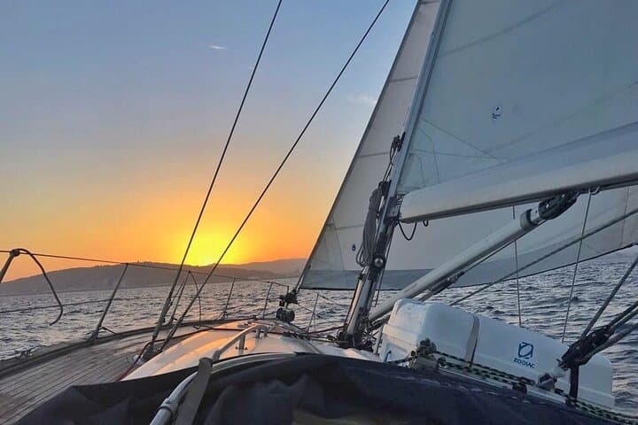 Sunset Sailing Tour in Barcelona: Two-Hour Harbor Cruise with Drinks photo 5