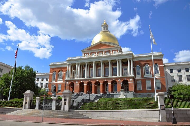 Explore Boston’s Freedom Trail and Little Italy: A Private Walking Tour Through History