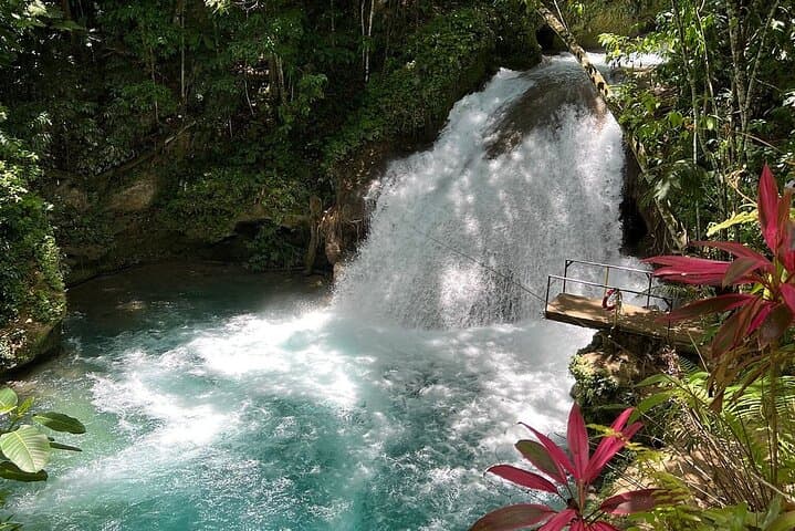 Blue Hole & Secret Falls Private Tour — Ocho Rios Swimming Hole and Jungle Waterfall photo 2