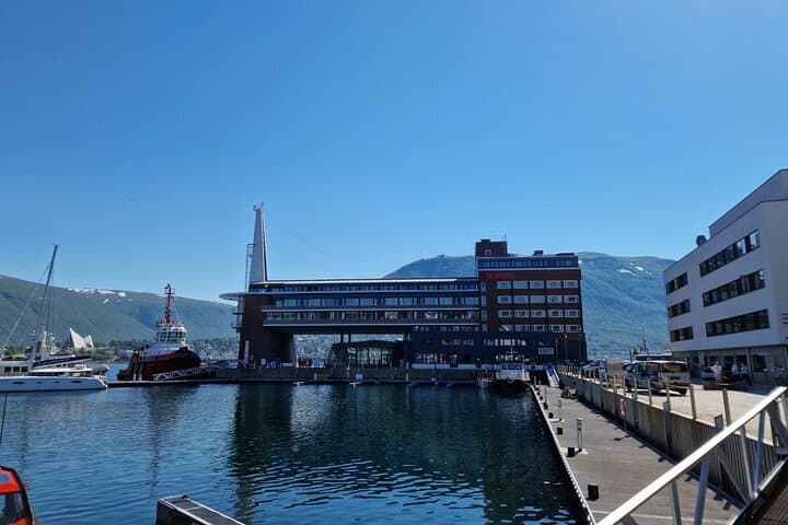 Tromsø E-Bike Highlights: Coastal Views, Museums & Prestvannet History photo 6