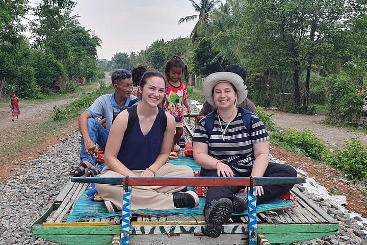 Battambang Bamboo Train & Phnom Sampov Killing Caves Day Trip from Siem Reap