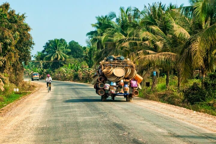 Battambang Bamboo Train & Phnom Sampov Killing Caves Day Trip from Siem Reap photo 6