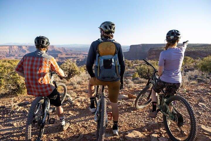 Bighorn Mountain Biking team