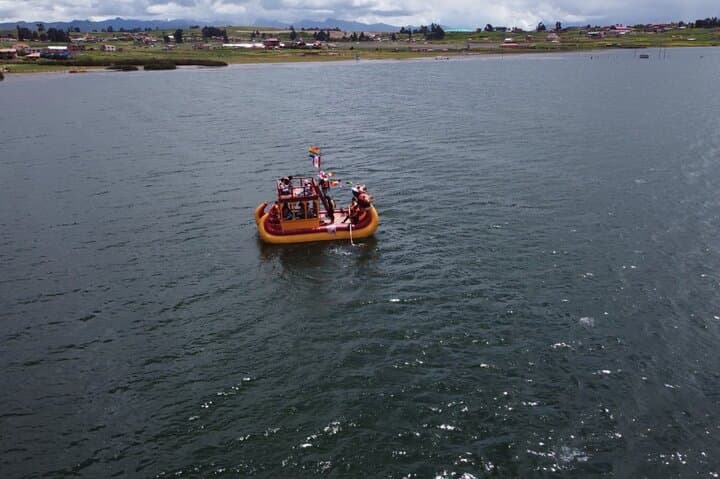Totora Reed Boat Tour on Piuray Lagoon — Half-Day from Cusco photo 4