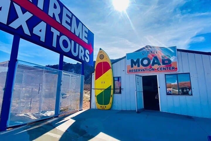 Moab Party Paddle Board Day Rental — Inflatable Group SUP for Colorado River & Kens Lake photo 6