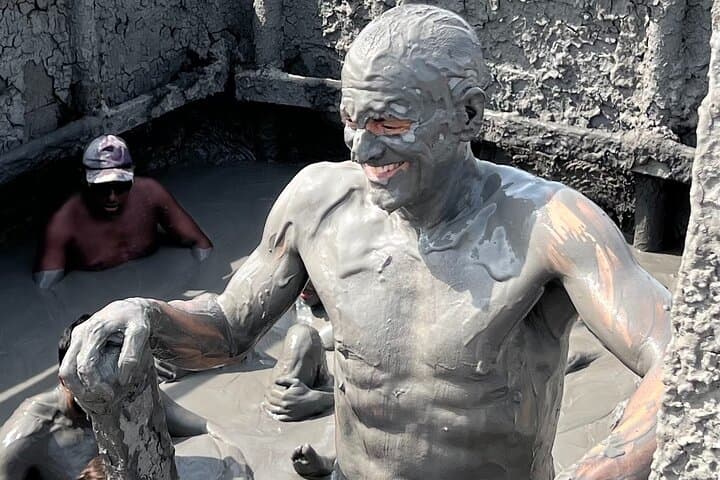 Cartagena VIP Mud Volcano Tour — Crowd-Free Totumo Float and Massage photo 6
