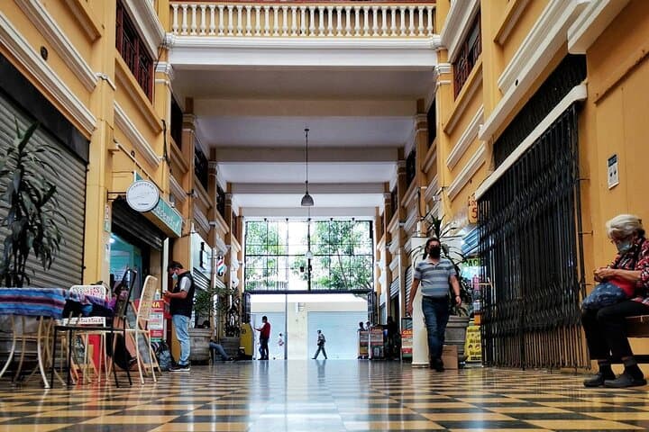 Picture Perfect: Immersive Photo Adventure through Guatemala City photo 6