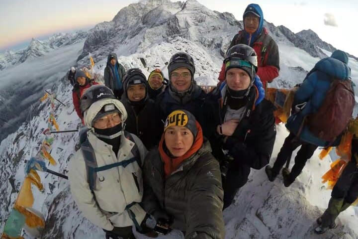 Conquer Mt. Siguniang: A 6-Day Climbing Expedition to Dafeng and Erfeng Summits