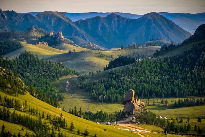 3-Day Mongolian Steppe: Terelj, Genghis Khan Statue & Gun-Galuut Nature Reserve