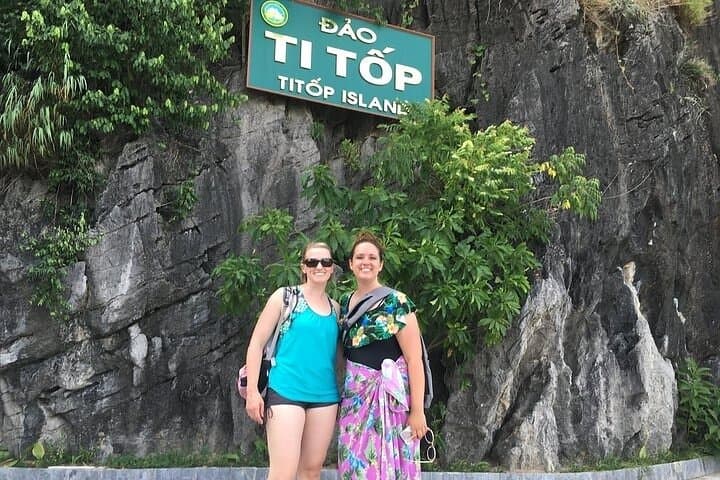 Overnight Amanda Premier Cruise in Ha Long Bay — 2 Days from Hanoi photo 3