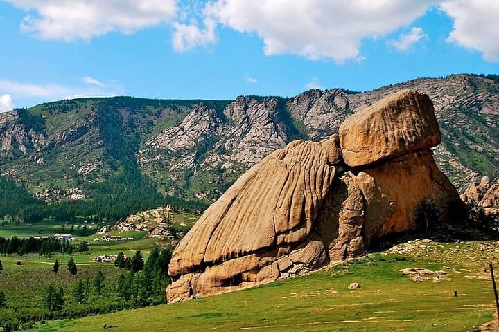 3-Day Mongolian Steppe: Terelj, Genghis Khan Statue & Gun-Galuut Nature Reserve photo 3