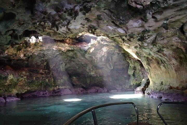 Polignano Cave Boat Tour: Snorkel, Grotto Views & Aperitivo from Cala Ponte photo 3