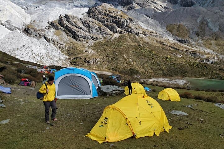 Yading Holy Mountains: 7-Day Small Kora Trekking Guide photo 4