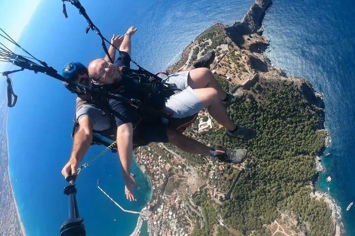 Antalya to Alanya Tandem Paragliding: Coastline Flights Over the Taurus Mountains photo 6