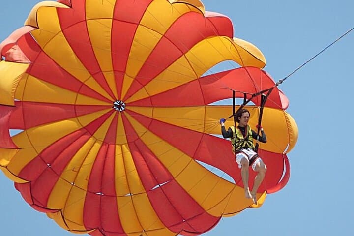 Parasailing Over Naama Bay: 40–50m Flight in Sharm El Sheikh photo 6
