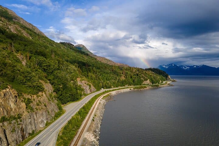 Seward to Anchorage Cruise Transfer & Wildlife Tour: Scenic Drive and Wildlife Encounters in Alaska