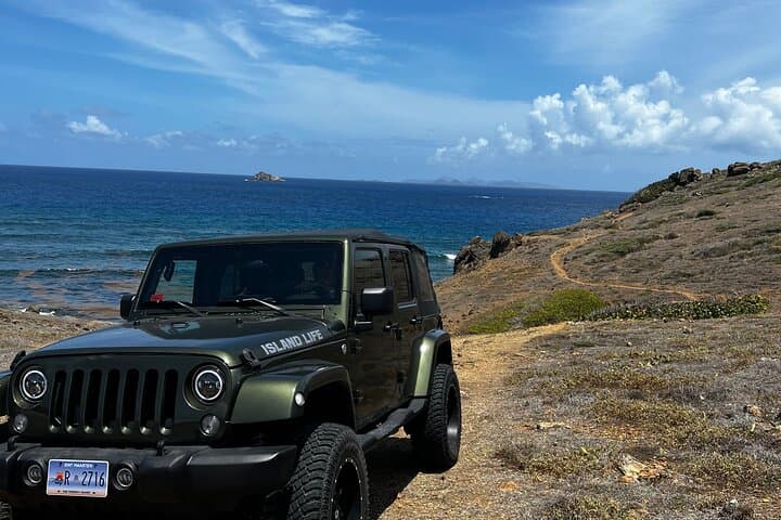 Jeep Tour Across French and Dutch St Maarten: Hilltops, Beaches & Border Stops