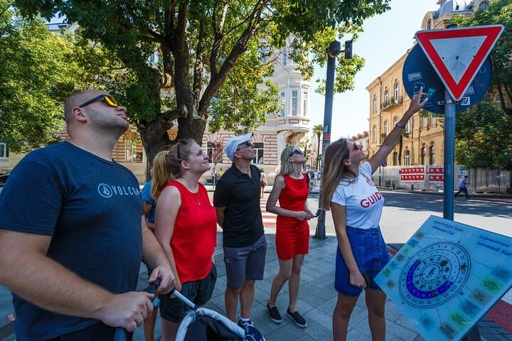 Batumi Walking Tour: Europe Square to the Alphabet Tower in 90 Minutes