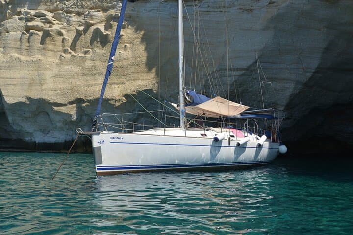 Kleftiko & Poliegos Day Cruise: Milos Round-Trip with Lunch and Open Bar photo 3