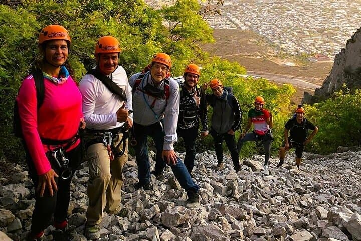 Eaglets Nest Rappel: Hiking, Climbing & 360° Views in La Huasteca, Monterrey photo 3