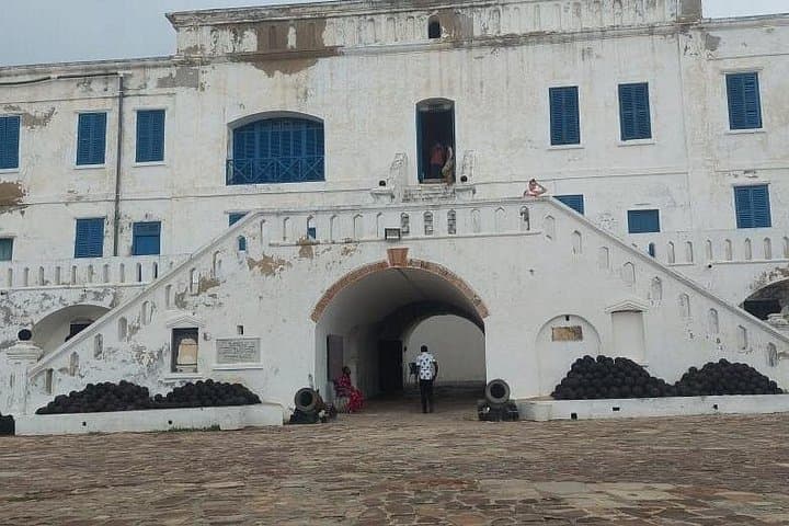 Cape Coast Castle & Kakum Canopy Walk: Day Trip from Accra to Ghana's Coastal Heritage photo 4