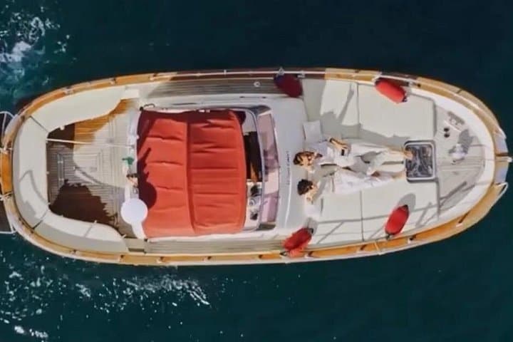 Private Capri Island Boat Tour: Caves, Grottos and Swim Stops