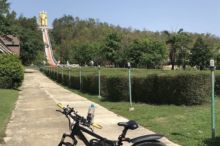 Half-Day E-Bike Mae Wang: Hilly Chiang Mai Ride to the Four Buddhas photo 5