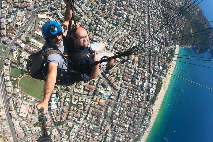 Tandem Paragliding in Alanya: 700m Cliff Flights Over the Mediterranean photo 3