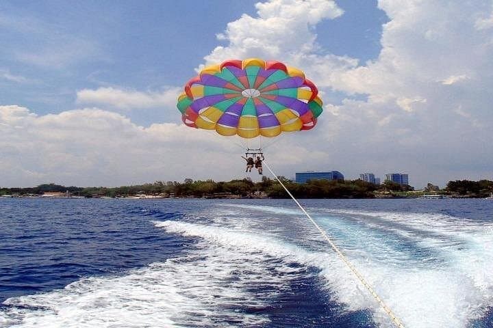 Soar Over the Red Sea: Parasailing in Sharm El Sheikh with Hotel Transfer photo 3