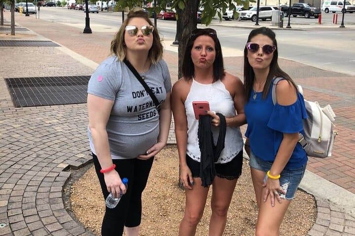 Zombie Scavengers Pompano Beach: Interactive Urban Survival Hunt photo 2