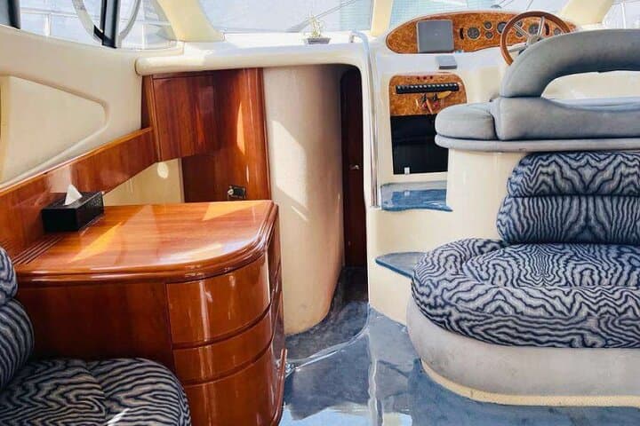 Dubai Marina Private Yacht Charter: 4-Hour Luxury Cruise to Ain Dubai, Palm Jumeirah & Burj Al Arab photo 4