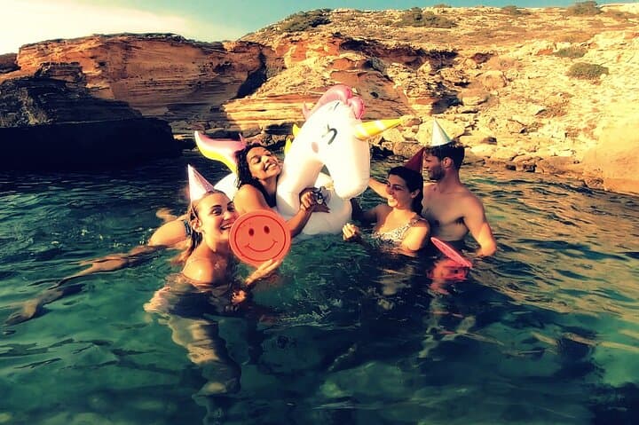 Mallorca Hidden Beaches & Snorkel Adventure with The Happy Vans photo 3