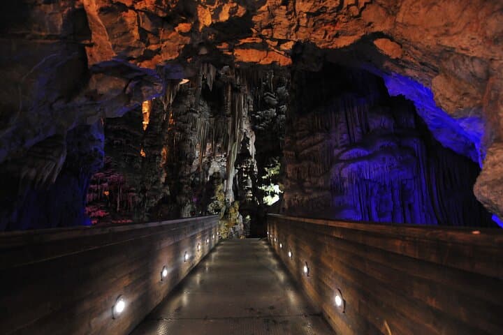 Explore Gibraltar: 3-Hour Private Historical Tunnel Tour to St Michael's Cave & WWII Tunnels photo 4