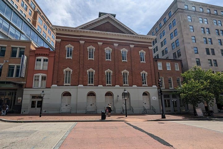 Assassination Capital: Presidential Crime Scenes Walking Tour Washington DC
