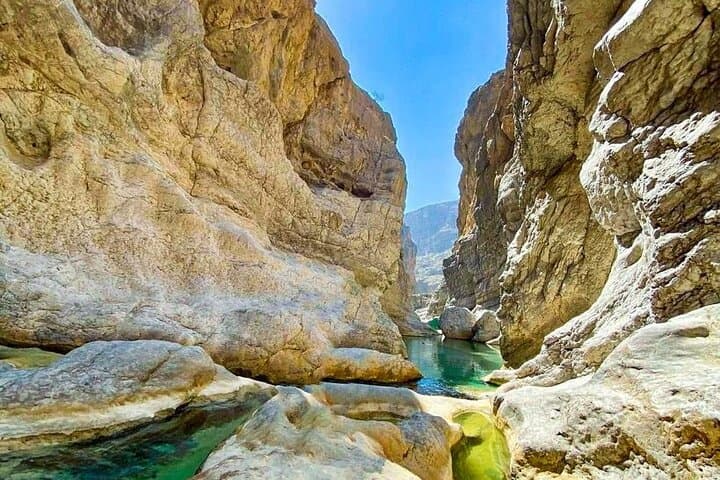 Full-Day Wahiba Sands & Wadi Hawar Tour from Muscat: Desert Dunes and Blue Wadi Pools photo 6