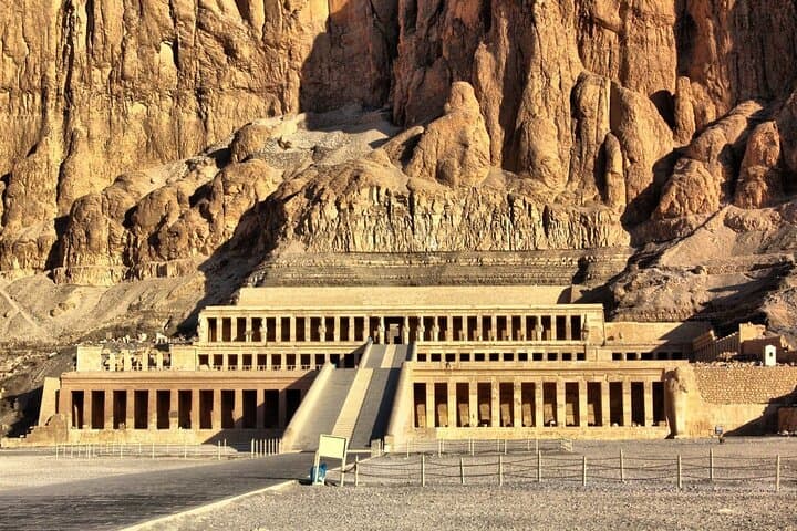 Two-Day Excursion from Safaga Port to Luxor & Aswan: Temples, Tombs and Nile Engineering photo 3