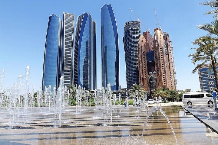 Abu Dhabi City Tour in 4x4 — Sheikh Zayed, Corniche & Heritage Village photo 2