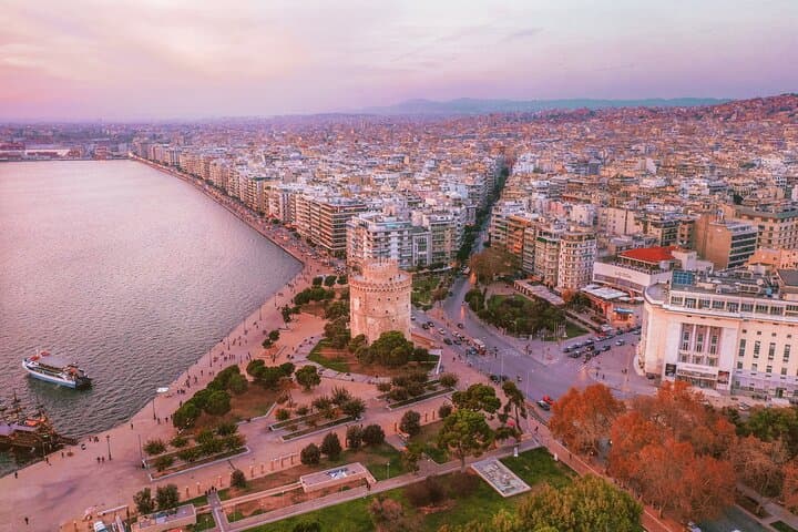 Thessaloniki Treasure Hunt: Urban Puzzle Race Through History