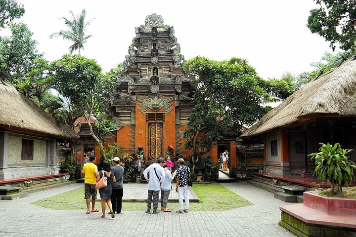 Central Bali Day Tour: Ubud, Kintamani Volcano & Tegenungan Waterfall photo 3