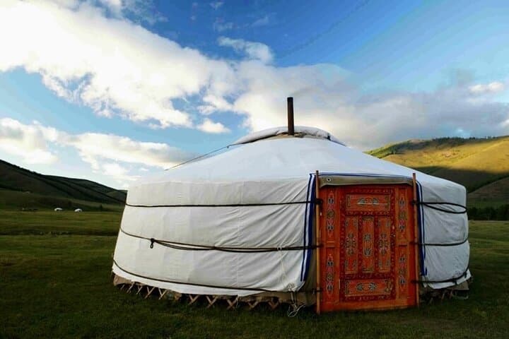 Two-Day Central Mongolian Adventure — Kharkhorin, Elsen Tasarkhai & Erdene Zuu photo 5