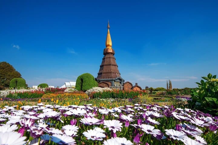 Doi Inthanon Full-Day Tour: Waterfalls, Hill Tribes & Twin Pagodas