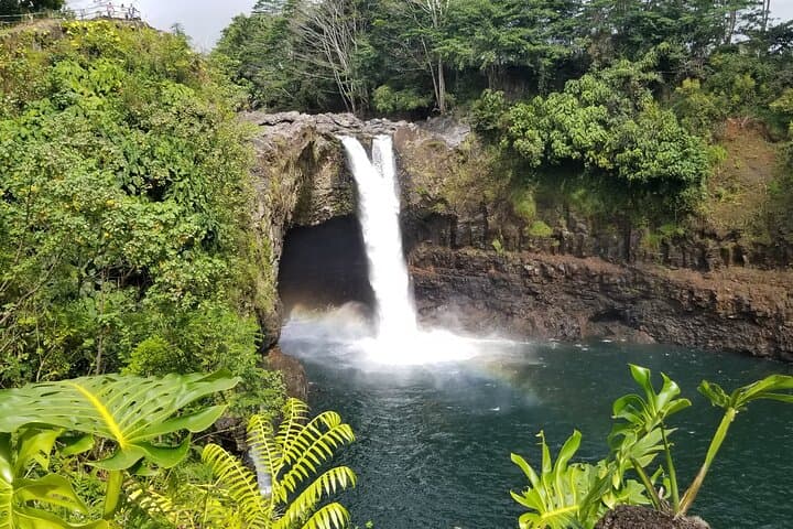 Private Volcano Tour from Hilo: Explore Kīlauea & Hilo Highlights photo 6