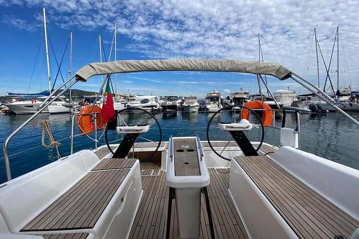 Half-Day Sailing to Tróia & Comporta: Caves, Beaches and BBQ on the Sado Coast photo 5