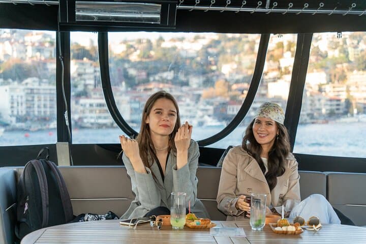 Bosphorus Luxury Yacht Cruise: An Afternoon on Istanbul's Storied Waterway photo 3