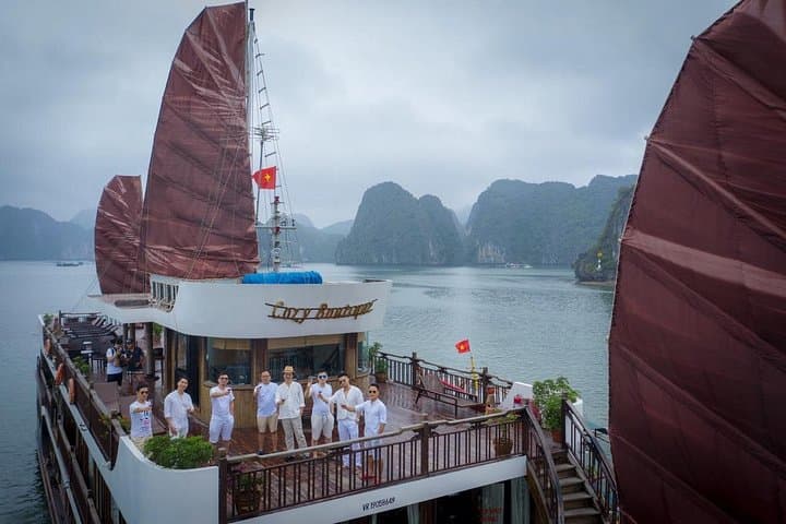 Overnight Lan Ha Bay Cruise from Hanoi with Kayaking & Cat Ba Cycling photo 2