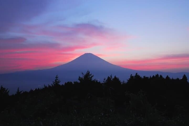 Private Full-Day Mount Fuji Lakes Tour from Tokyo photo 4