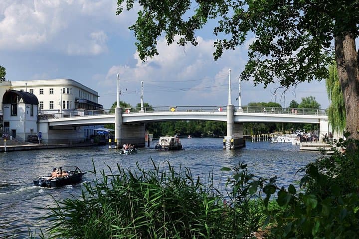 Brandenburg Scavenger Hunt: Self-Guided Walking Tour of City Sights photo 3
