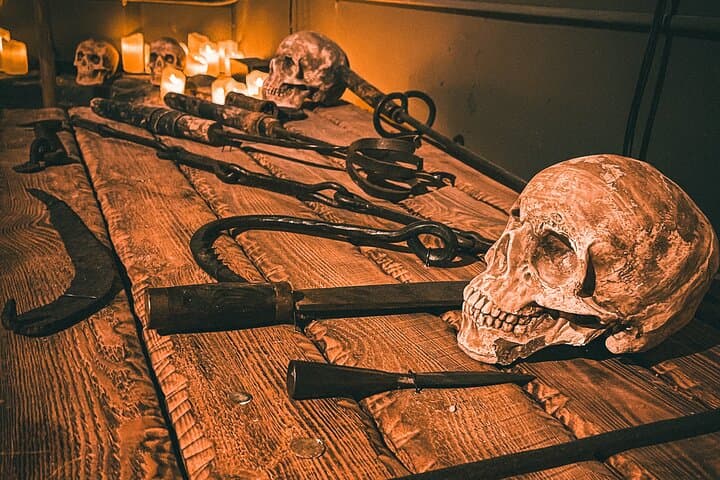 Inside St Augustine's Medieval Torture Museum: Ghost Hunting and Tiny Art Micro-Gallery photo 4