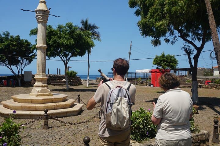 Praia & Cidade Velha Day Tour — Fortress, Cathedral Ruins & Local Markets